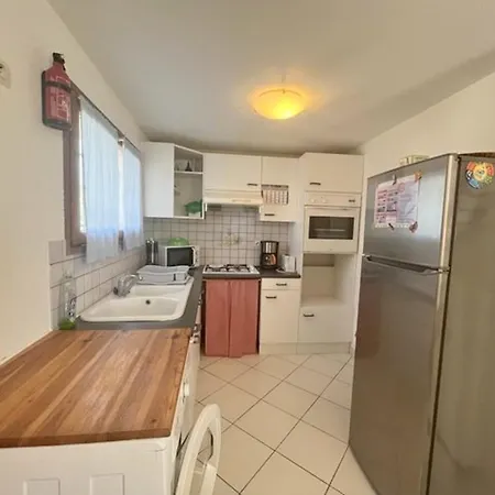 Maison Au Calme, Proche Plage, Animaux Admis, Parking - Fr-1-529-51 Casa de Férias *